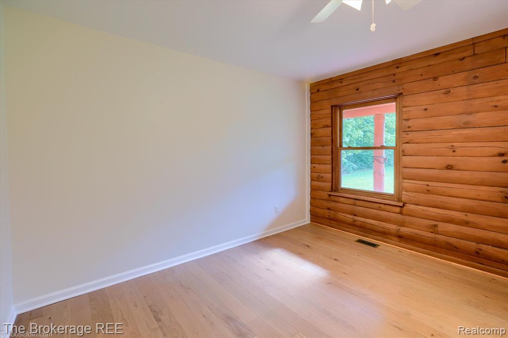 1077 Hadley Road Lapeer, MI 48446 - Photo 30 of 61