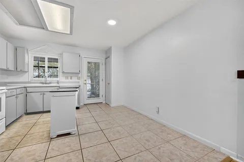 $362,900 | 7016 2nd Street North, St. Petersburg, FL 33702