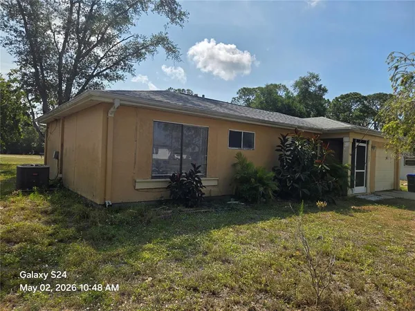 $1,575 | 3322 Bohio Street, North Port, FL 34287