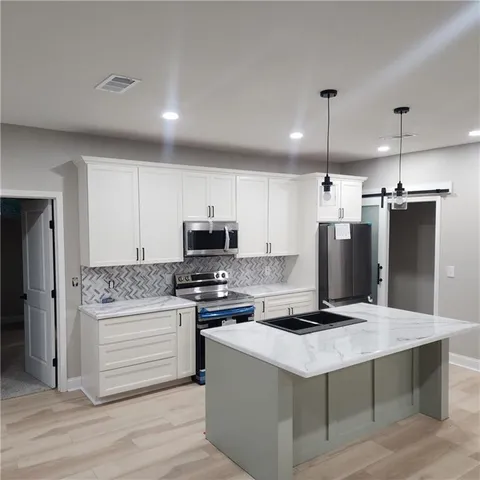 $310,000 | 14404 East 49th Terrace, Kansas City, MO 64136