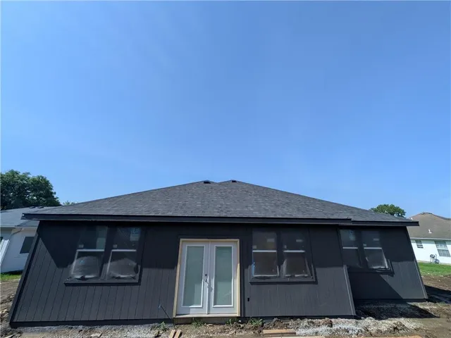 $310,000 | 14404 East 49th Terrace, Kansas City, MO 64136