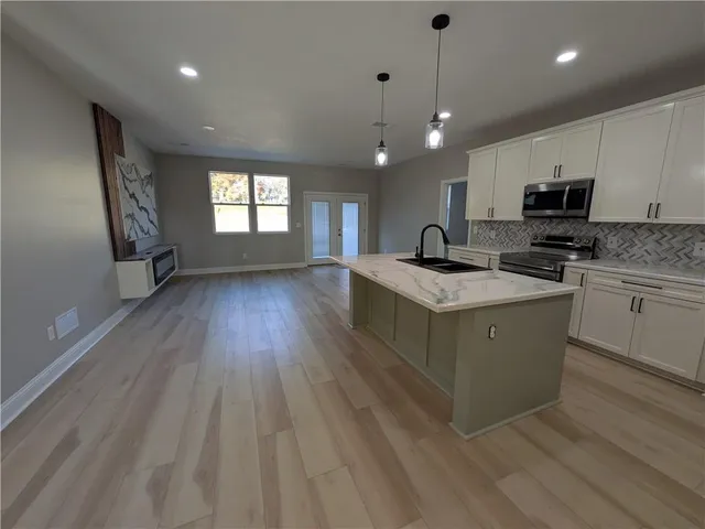 $310,000 | 14404 East 49th Terrace, Kansas City, MO 64136