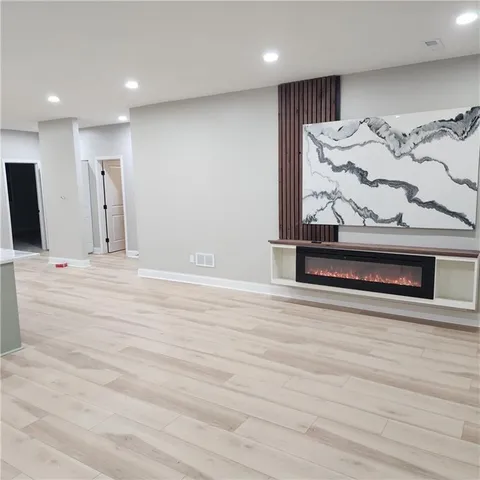 $310,000 | 14404 East 49th Terrace, Kansas City, MO 64136