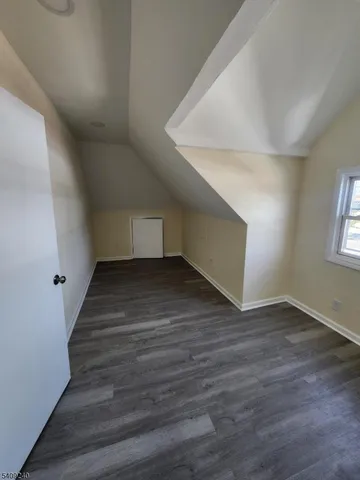 $3,400 | 252 Montgomery Street, Unit 2, Bloomfield, NJ 07003