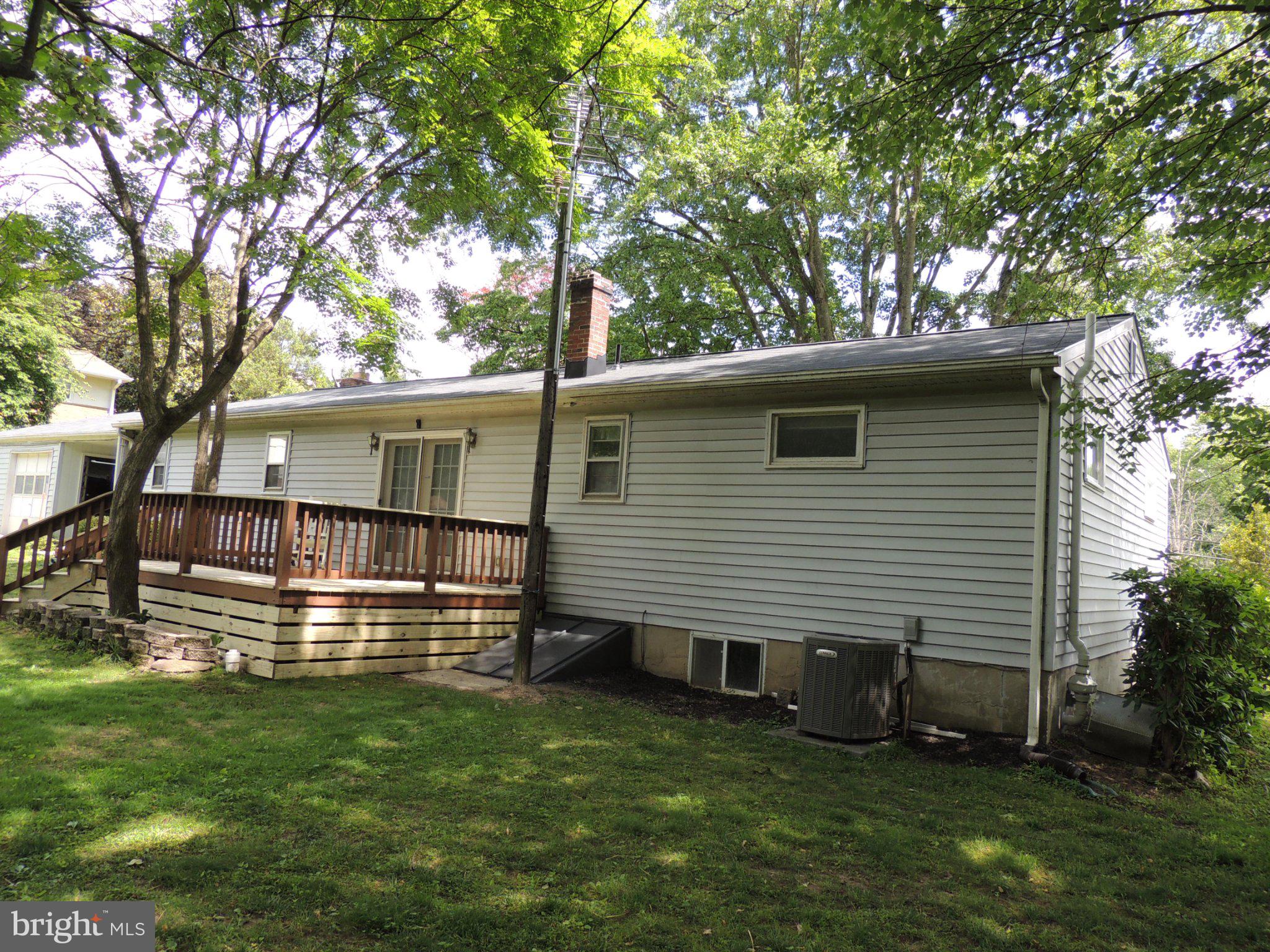 5838 Oklahoma Road Sykesville, MD 21784 - Photo 4 of 72 Charming home with inviting deck.