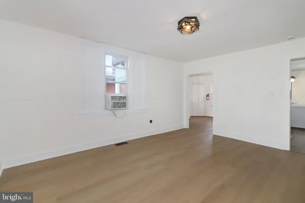 $3,400 | 24369 West Main Street, Unit A, Columbus, NJ 08022