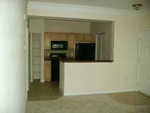 12849 Madison Pointe Circle, Unit 305 Orlando, FL 32821 - Photo 4 of 9