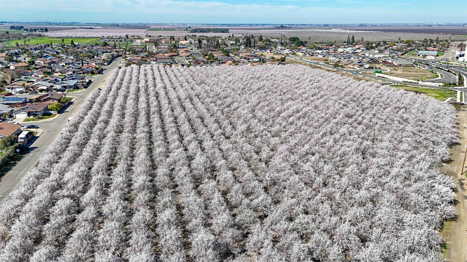 0 Santa Fe Avenue Planada, CA 95365 - Photo 26 of 40 a view of a large building