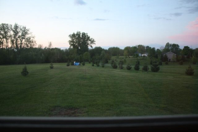 4042 North Sullivan Road Leesburg, IN 46538 - Photo 8 of 8 Gallery Image 8