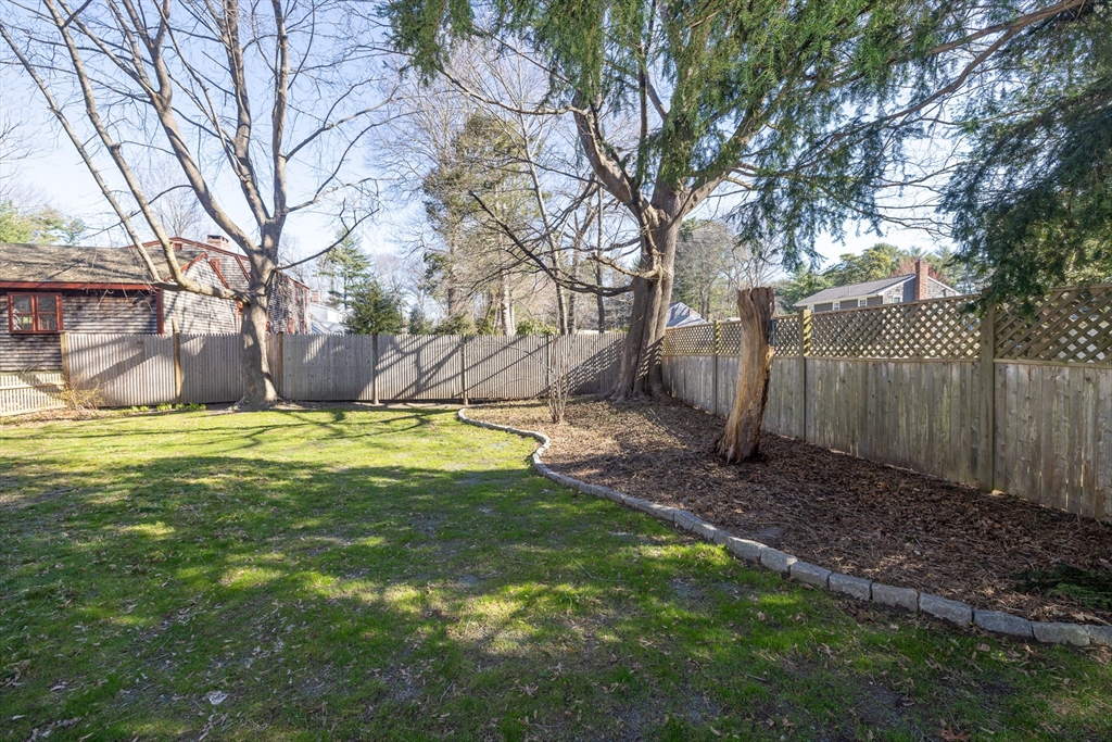 3 Hoover Road Hingham, MA 02043 - Photo 6 of 24 Gallery Image 6