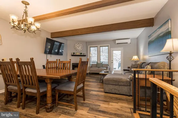 $387,000 | 8 Winding Way, Unit 19D, McHenry, MD 21541