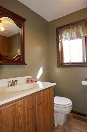 19 Sable Road West Salem, MA 01970 - Photo 11 of 23 Gallery Image 11