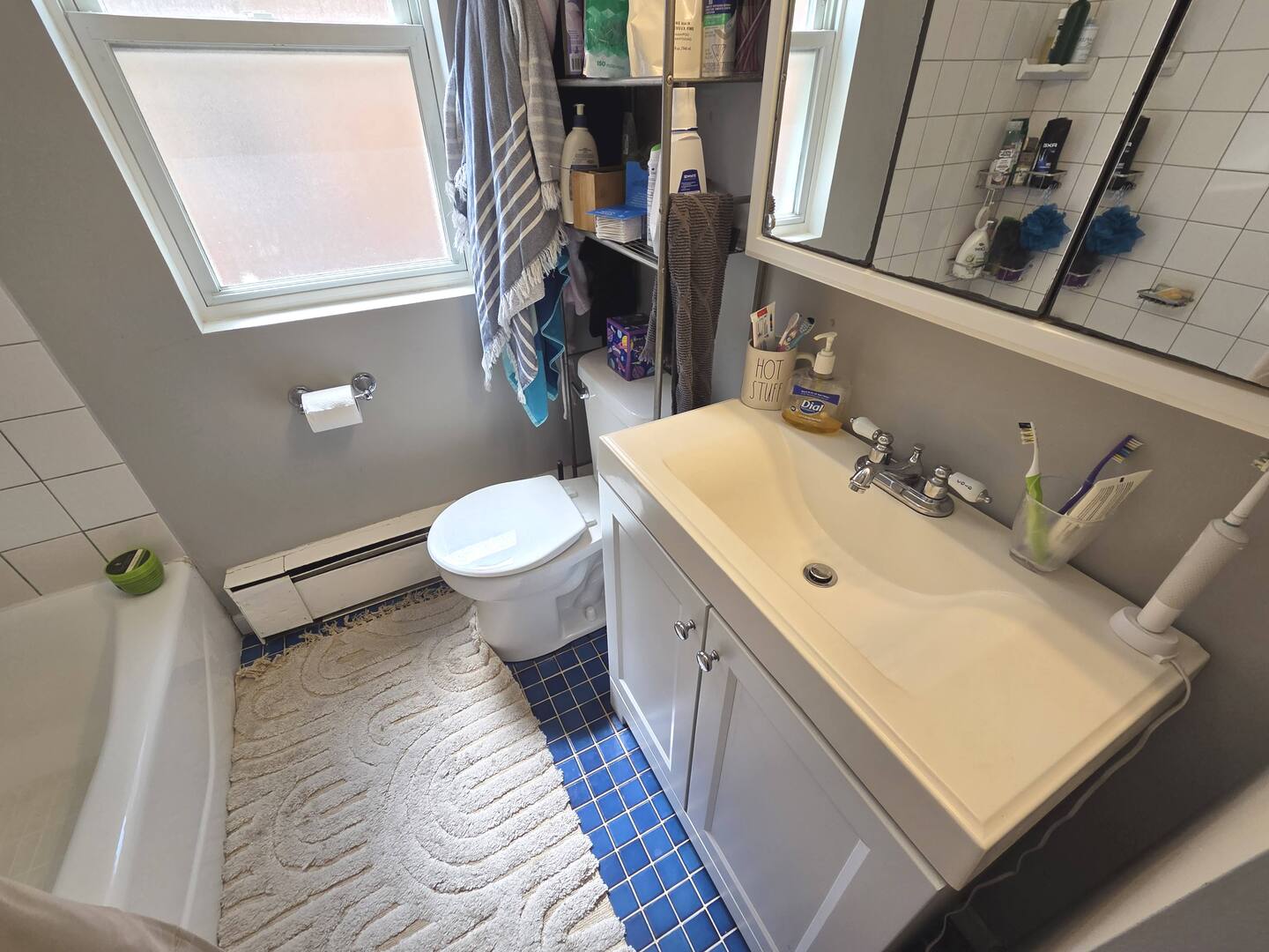 6159 North Meade Avenue Chicago, IL 60646 - Photo 8 of 25