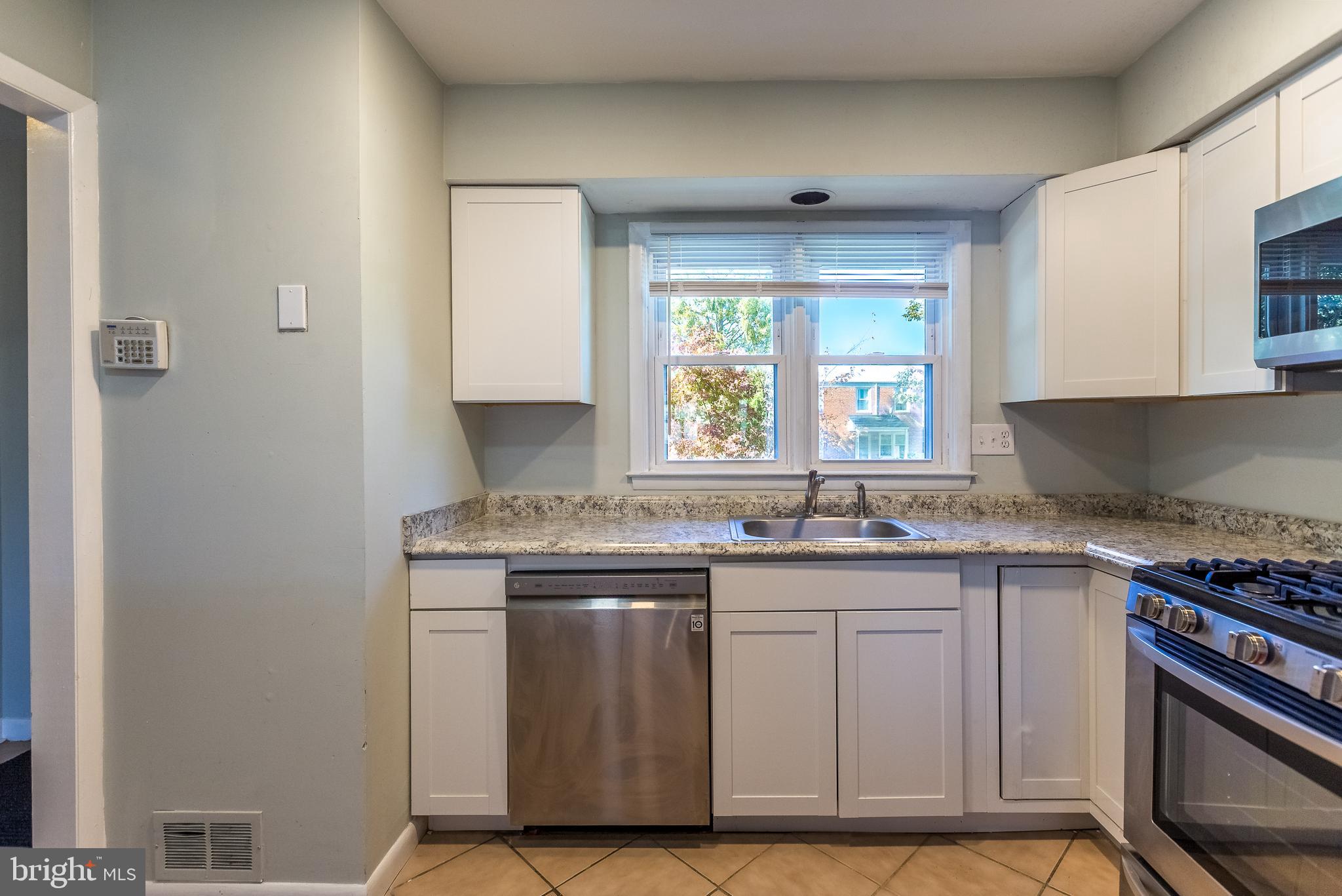 3611 Clarenell Road Baltimore, MD 21229 - Photo 14 of 69 Gallery Image 14