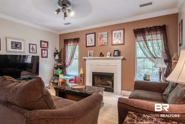 145 Lakeview Loop Daphne, AL 36526 - Photo 12 of 42