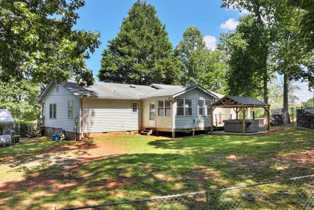 $429,900 | 303 Jennys Cove Road, Cleveland, GA 30528