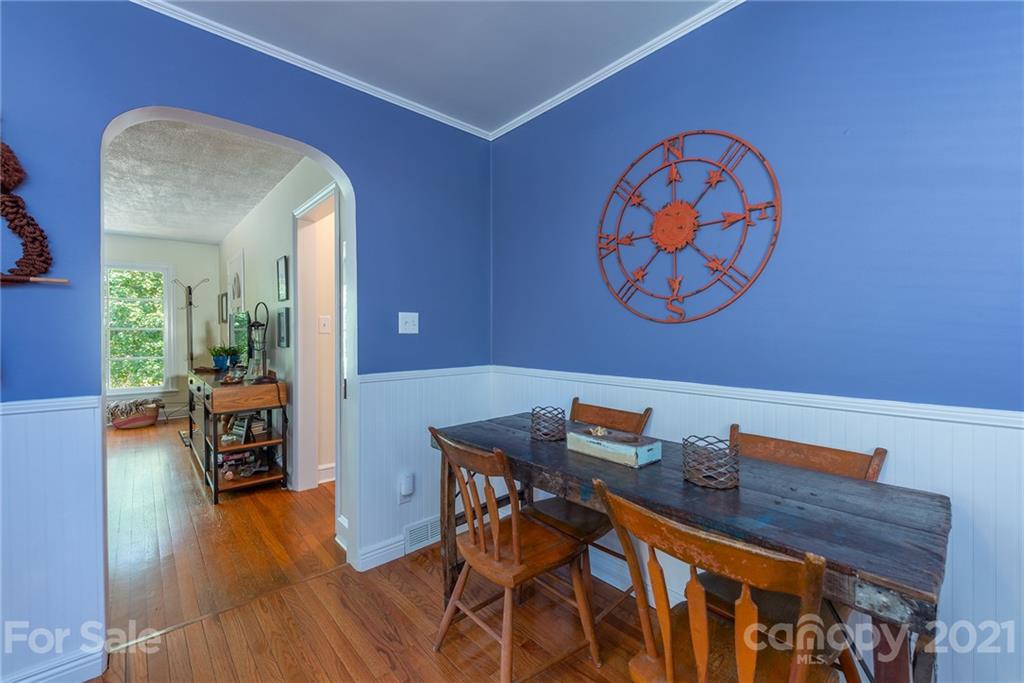 156 Beverly Road Asheville, NC 28805 - Photo 11 of 39 Gallery Image 11