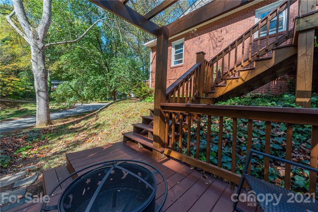 156 Beverly Road Asheville, NC 28805 - Photo 29 of 39 Gallery Image 29