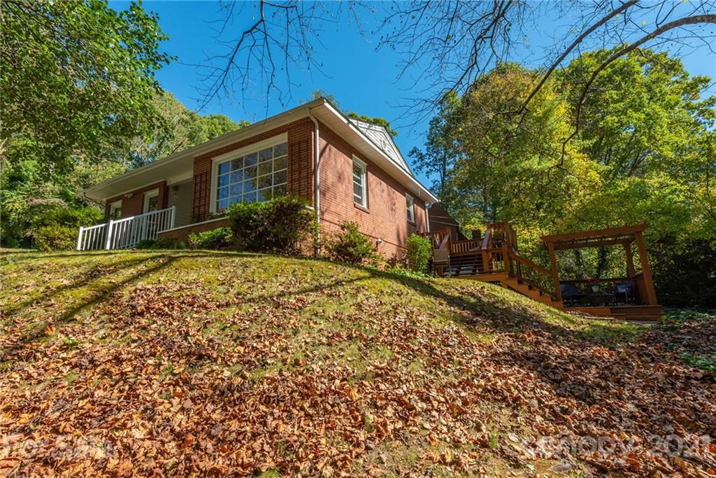 156 Beverly Road Asheville, NC 28805 - Photo 30 of 39 Gallery Image 30