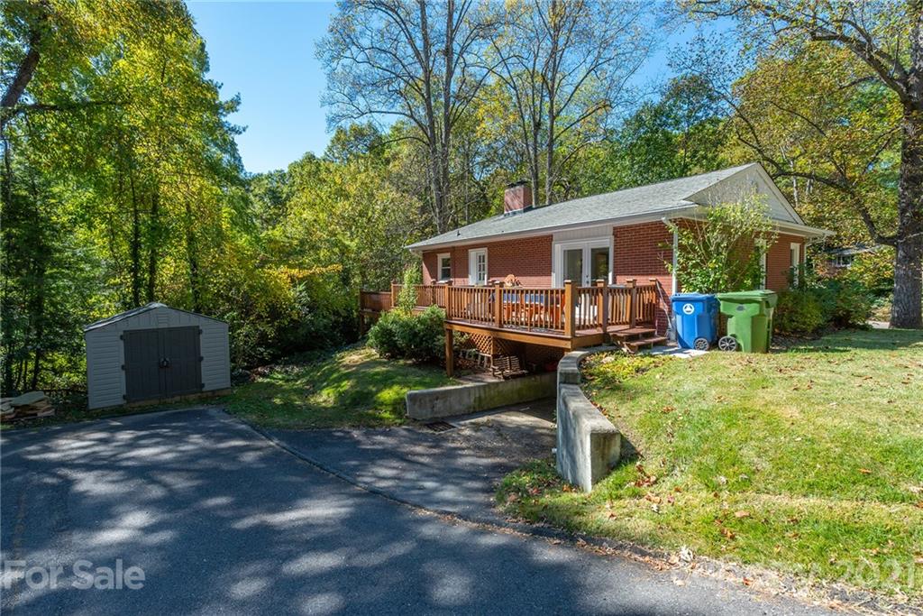 156 Beverly Road Asheville, NC 28805 - Photo 32 of 39 Gallery Image 32