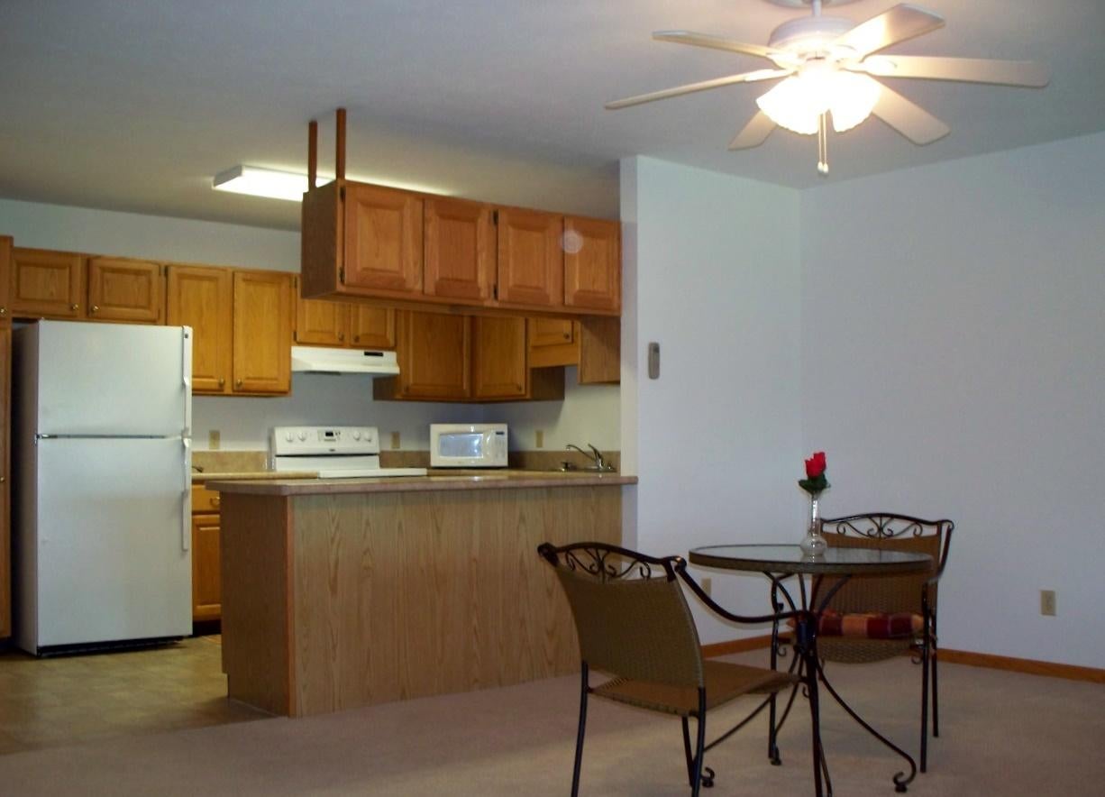 130 B Riverside Drive Cheboygan, MI 49721 - Photo 11 of 36 Gallery Image 11