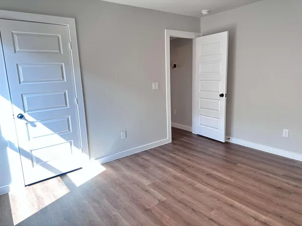 $1,895 | 307 East 24th Street, Wolfforth, TX 79382