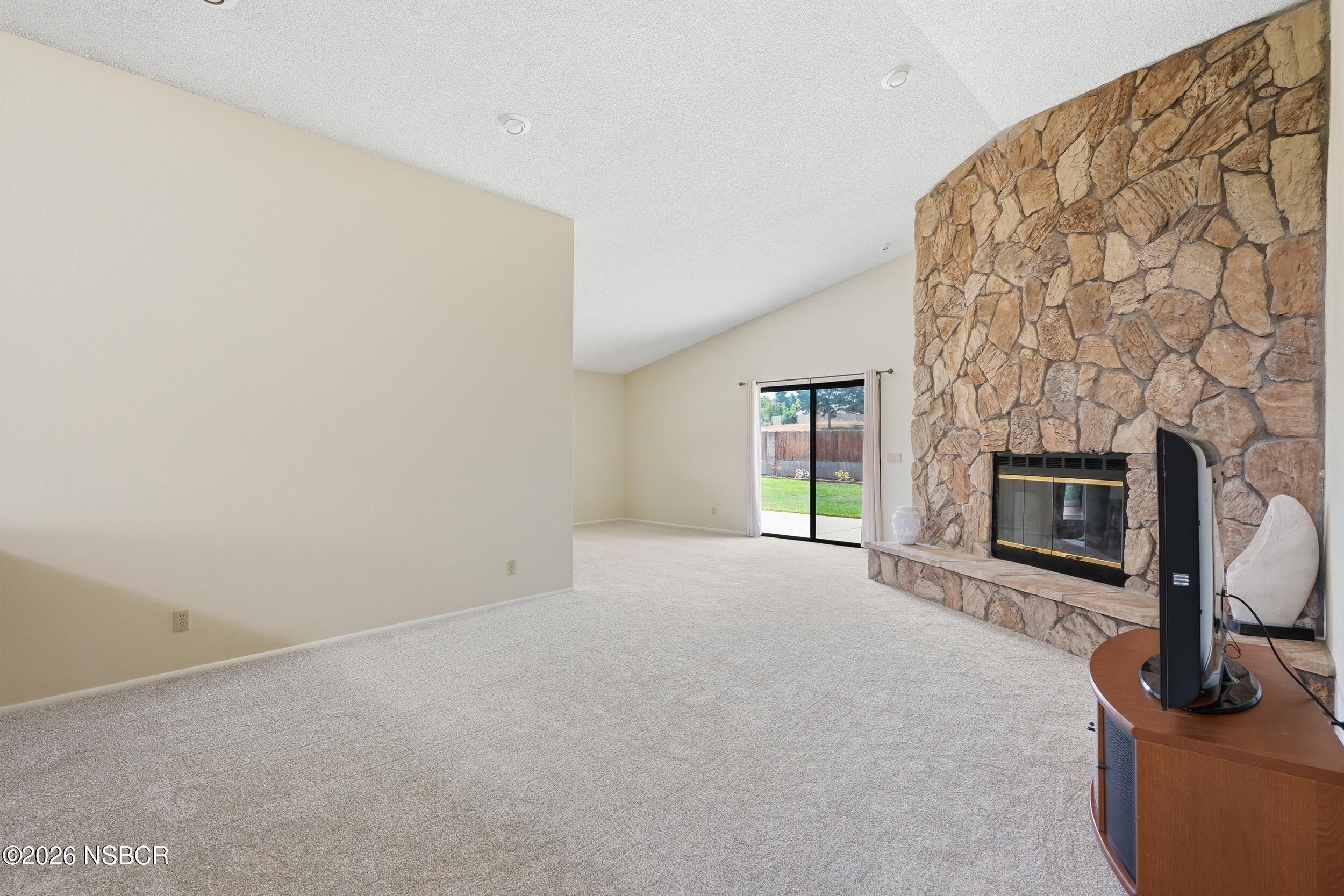 854 Blue Ridge Drive Santa Maria, CA 93455 - Photo 5 of 41 5_854 blue ridge dr-5