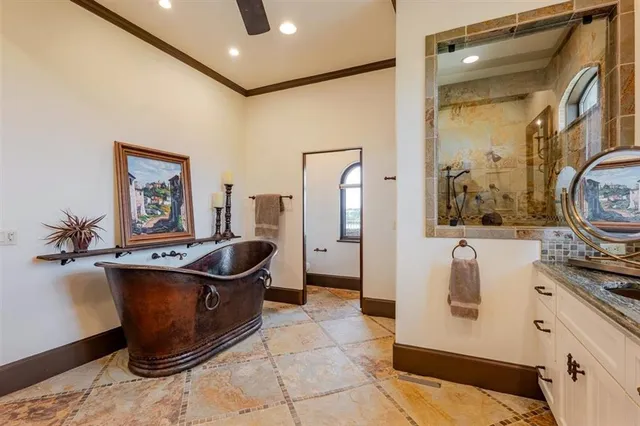 $6,900,000 | 1011 Lakeview Pt Drive, Strawn, TX 76475