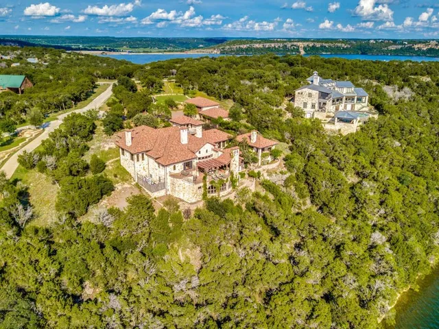 $6,900,000 | 1011 Lakeview Pt Drive, Strawn, TX 76475