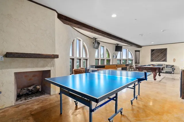 $6,900,000 | 1011 Lakeview Pt Drive, Strawn, TX 76475