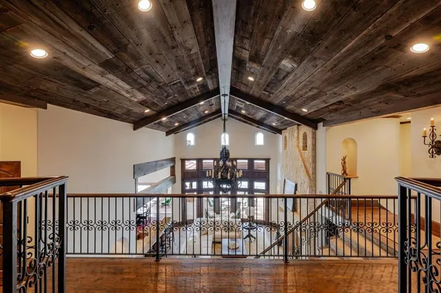 $6,900,000 | 1011 Lakeview Pt Drive, Strawn, TX 76475