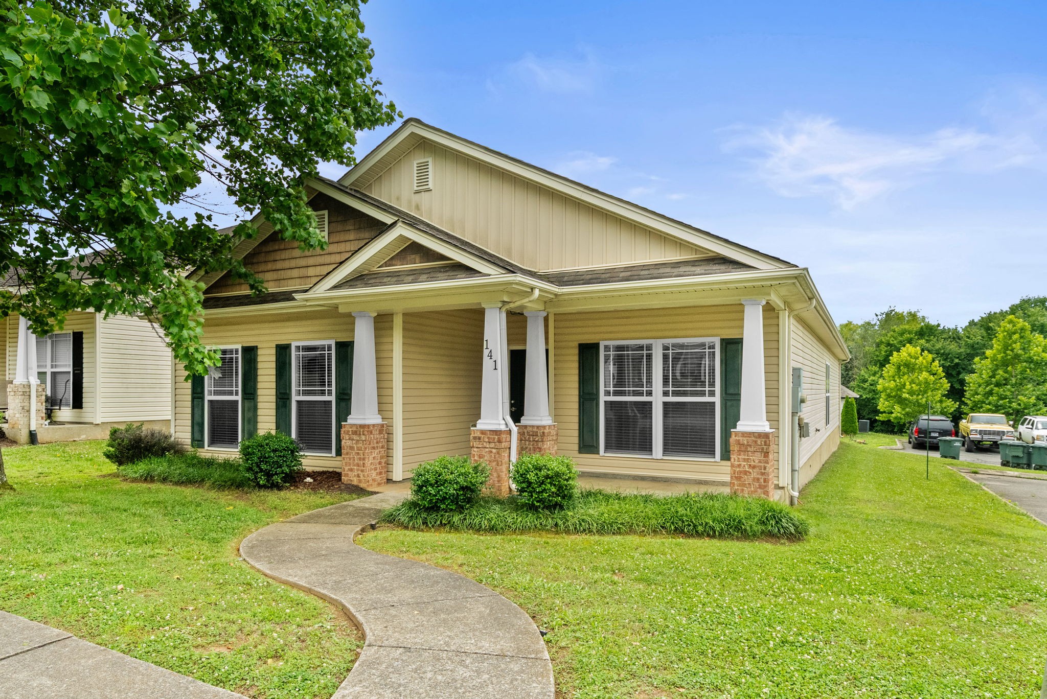 141 Dimaggio Drive Springfield, TN 37172 - Photo 3 of 37
