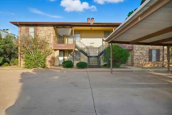 $350,000 | 7407 Avenue X, Lubbock, TX 79423