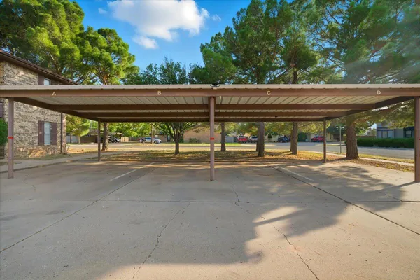 $350,000 | 7407 Avenue X, Lubbock, TX 79423