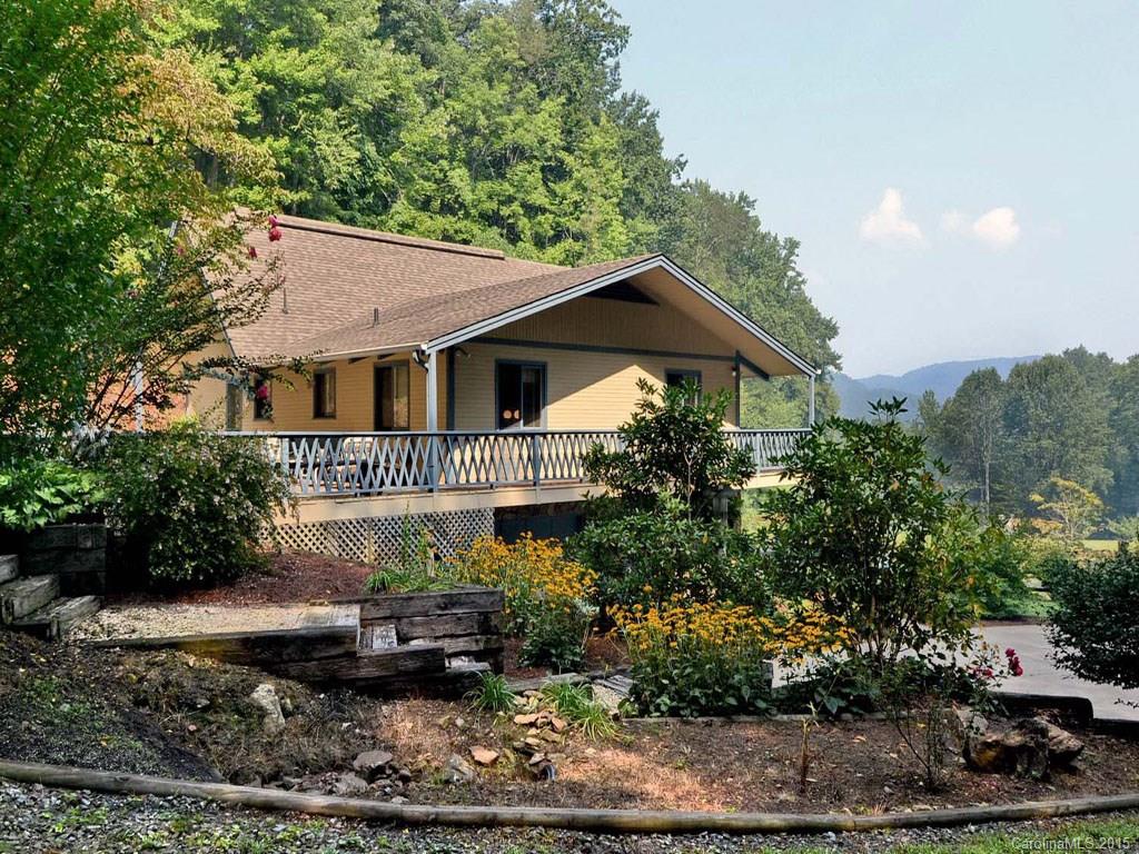 950 Mt Chalet Road Canton, NC 28716 - Photo 11 of 19