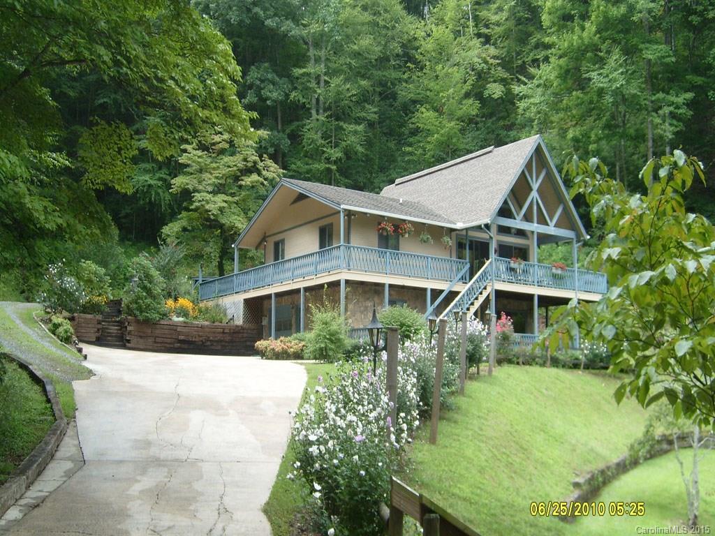 950 Mt Chalet Road Canton, NC 28716 - Photo 15 of 19