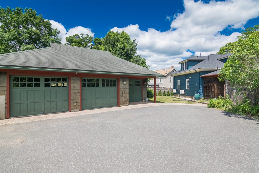17 Florence Road Northampton, MA 01062 - Photo 2 of 42