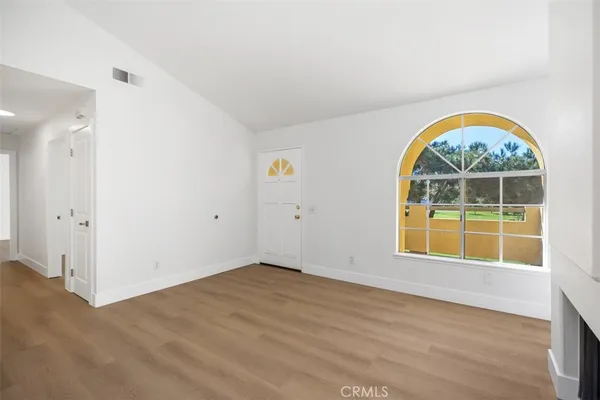 $818,000 | 89 Alberti Aisle, Irvine, CA 92614