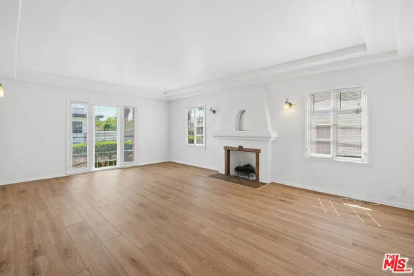 $4,995 | 9221 Alcott Street, Unit 2, Los Angeles, CA 90035