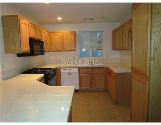 7223 Dicentra Road Las Vegas, NV 89113 - Photo 2 of 9 Kitchen.