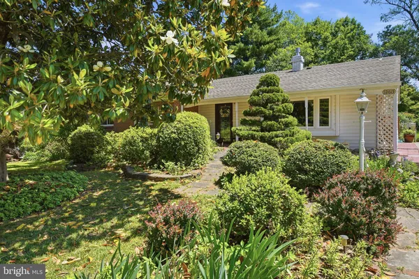 $639,900 | 12615 Eastbourne Drive, Silver Spring, MD 20904