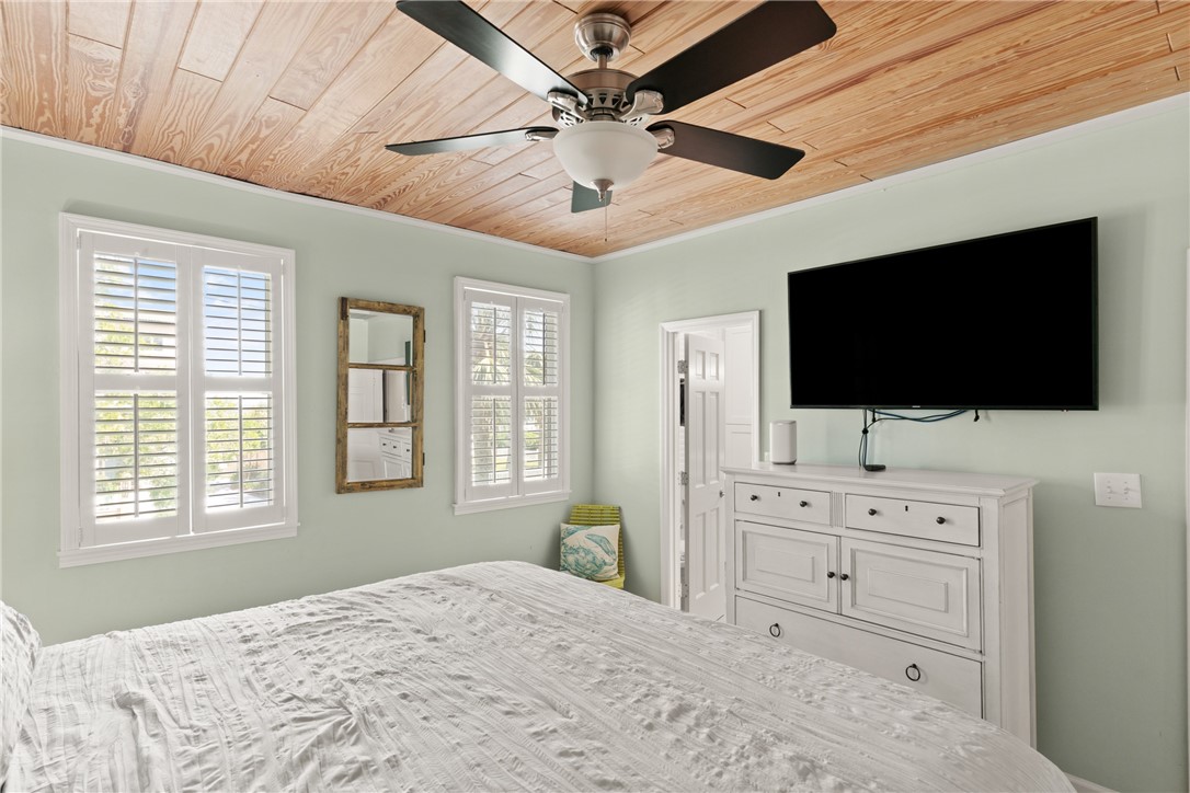 1035 Beach View Drive, Unit 19 St. Simons Island, GA 31522 - Photo 20 of 36