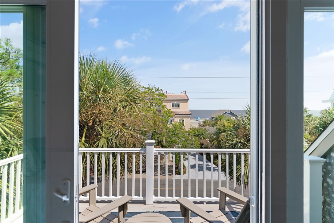 1035 Beach View Drive, Unit 19 St. Simons Island, GA 31522 - Photo 31 of 36