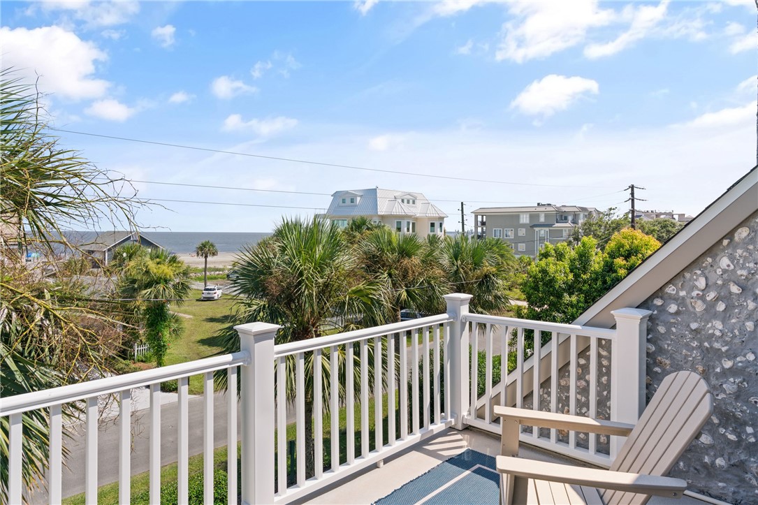 1035 Beach View Drive, Unit 19 St. Simons Island, GA 31522 - Photo 32 of 36