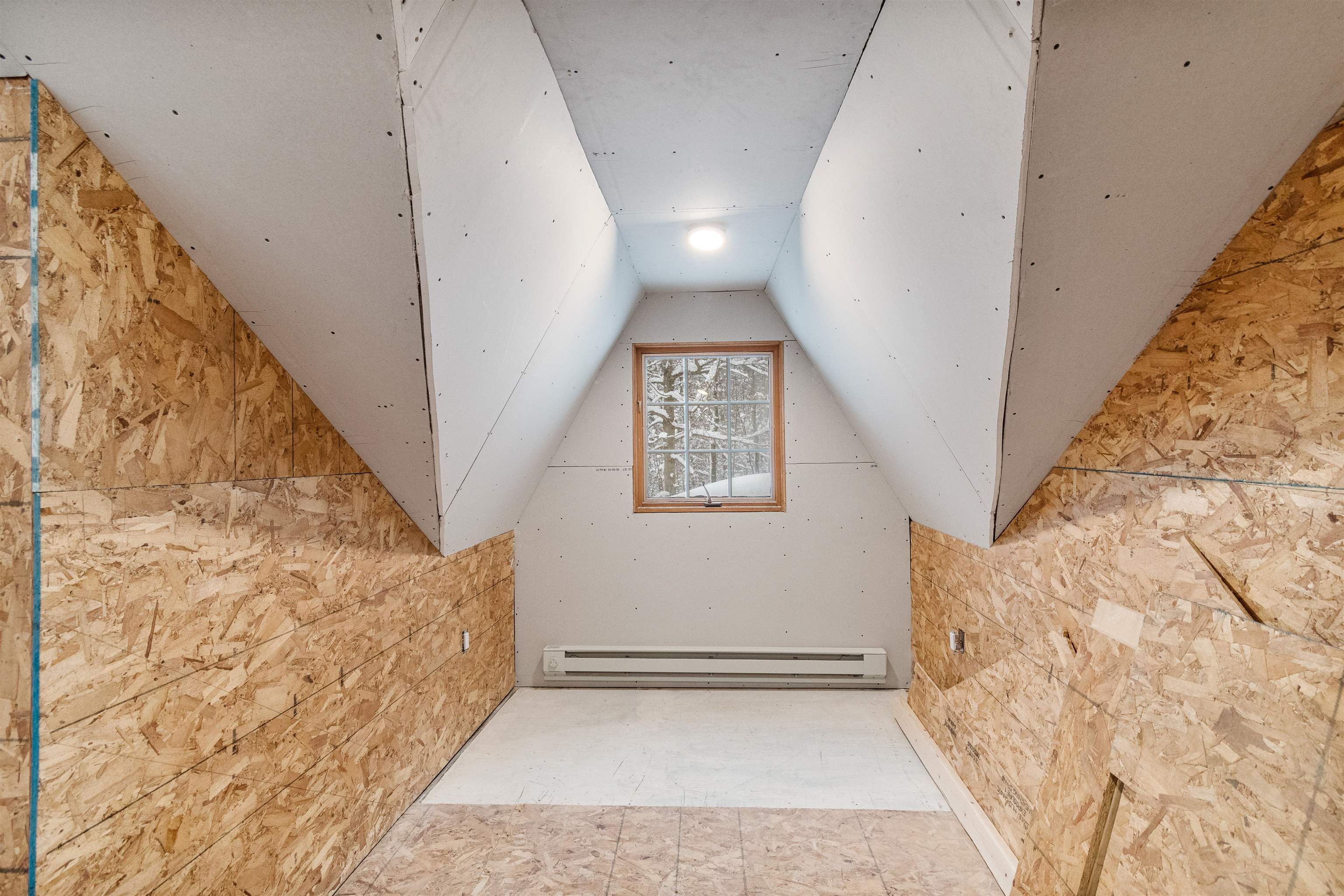 3091 Mountain Road Montgomery, VT 05471 - Photo 17 of 31