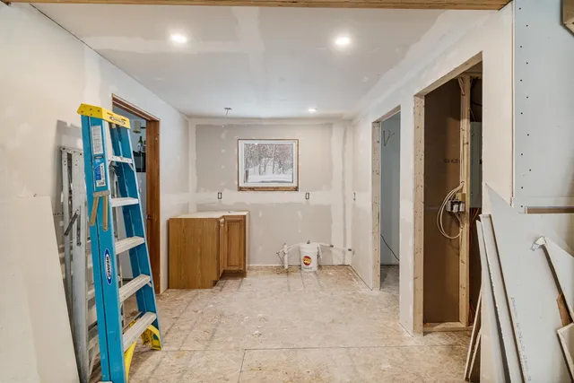 $299,000 | 3091 Mountain Road, Montgomery, VT 05471