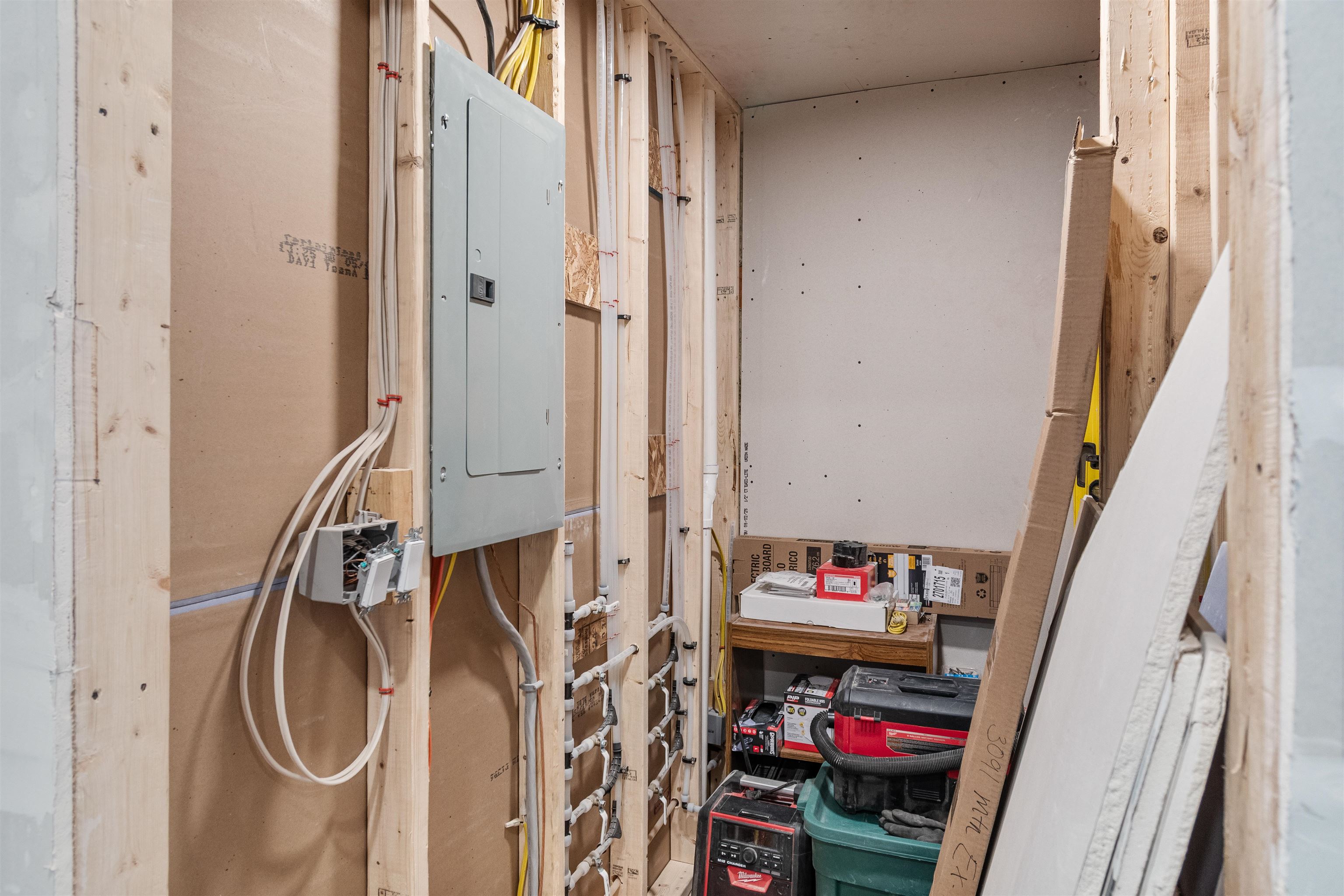 3091 Mountain Road Montgomery, VT 05471 - Photo 5 of 31