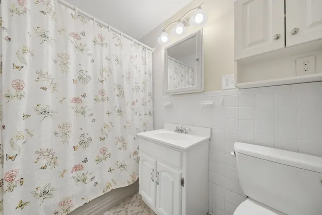 $299,900 | 74 Beach Street, Unit 3, Woburn, MA 01801