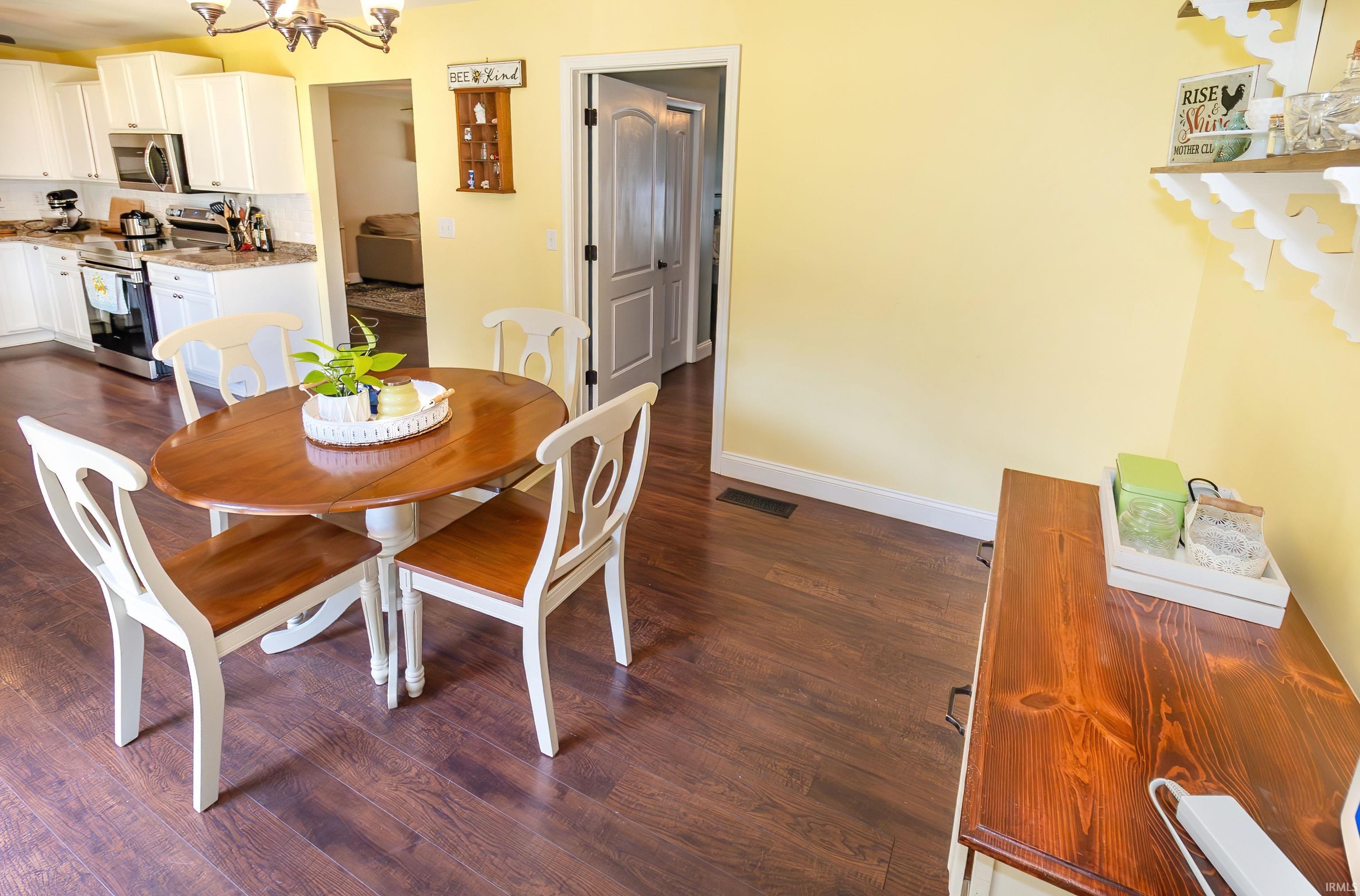 1315 Tupman Road Evansville, IN 47720 - Photo 11 of 33