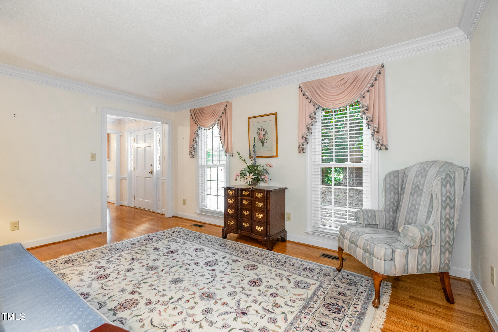 6904 Aspen Court Raleigh, NC 27615 - Photo 8 of 51 a living room with furniture and a couch